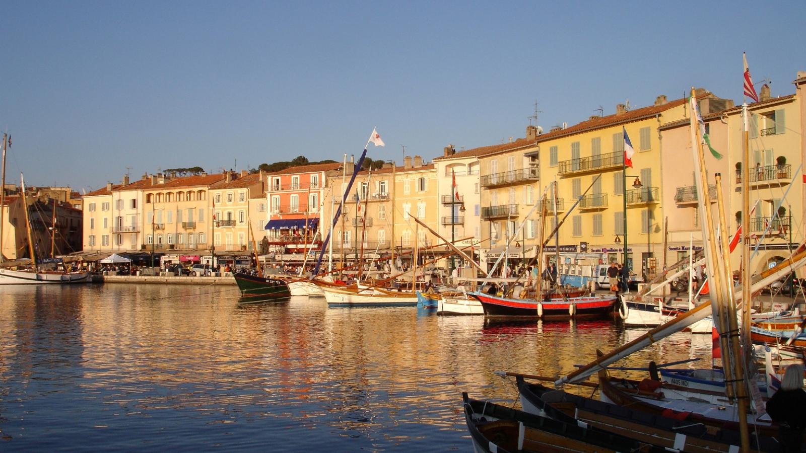 The old port of Saint-Tropez has a story to tell!