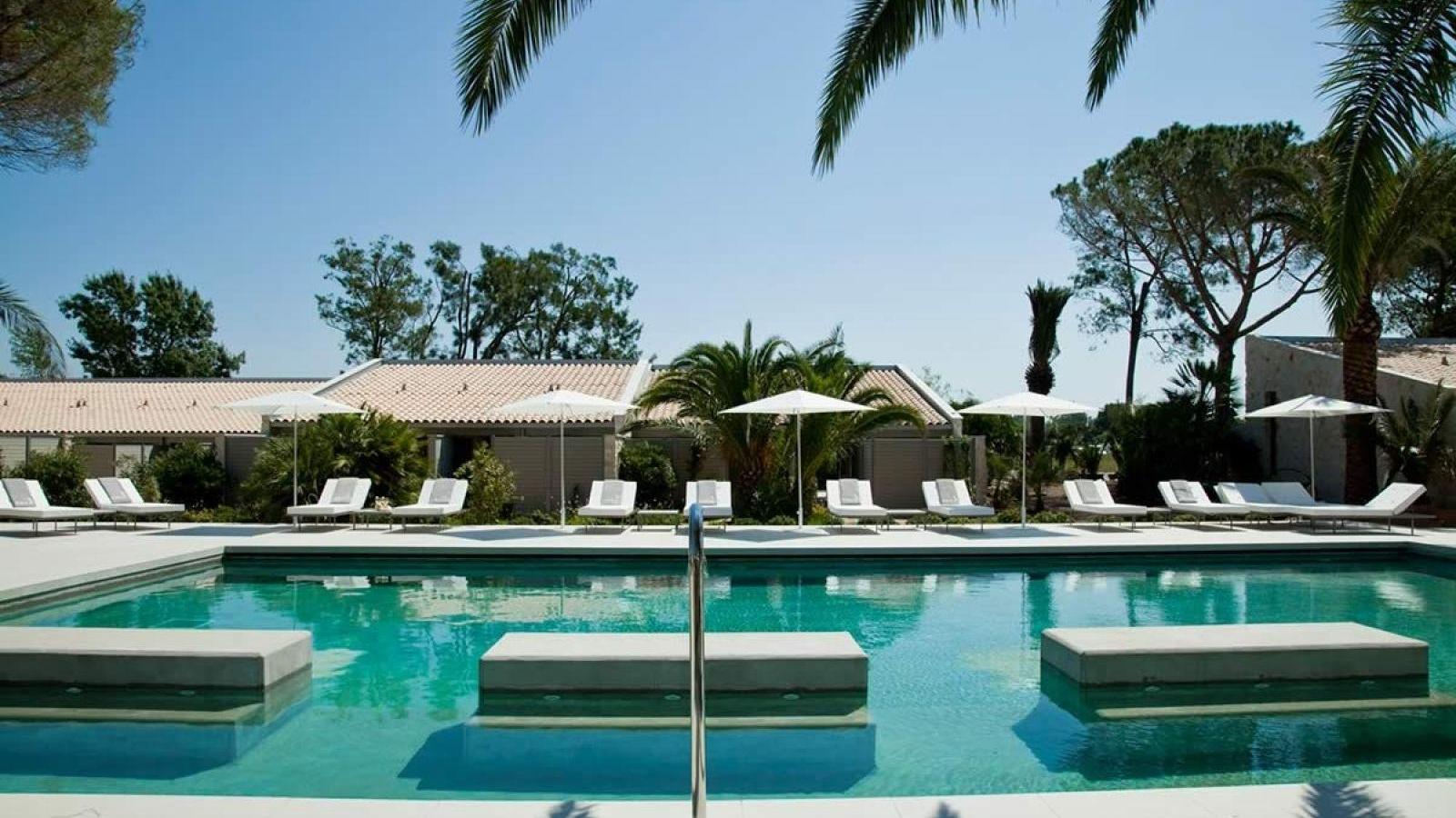 Win a luxury stay with the Sezz- Saint-Tropez Facebook contest